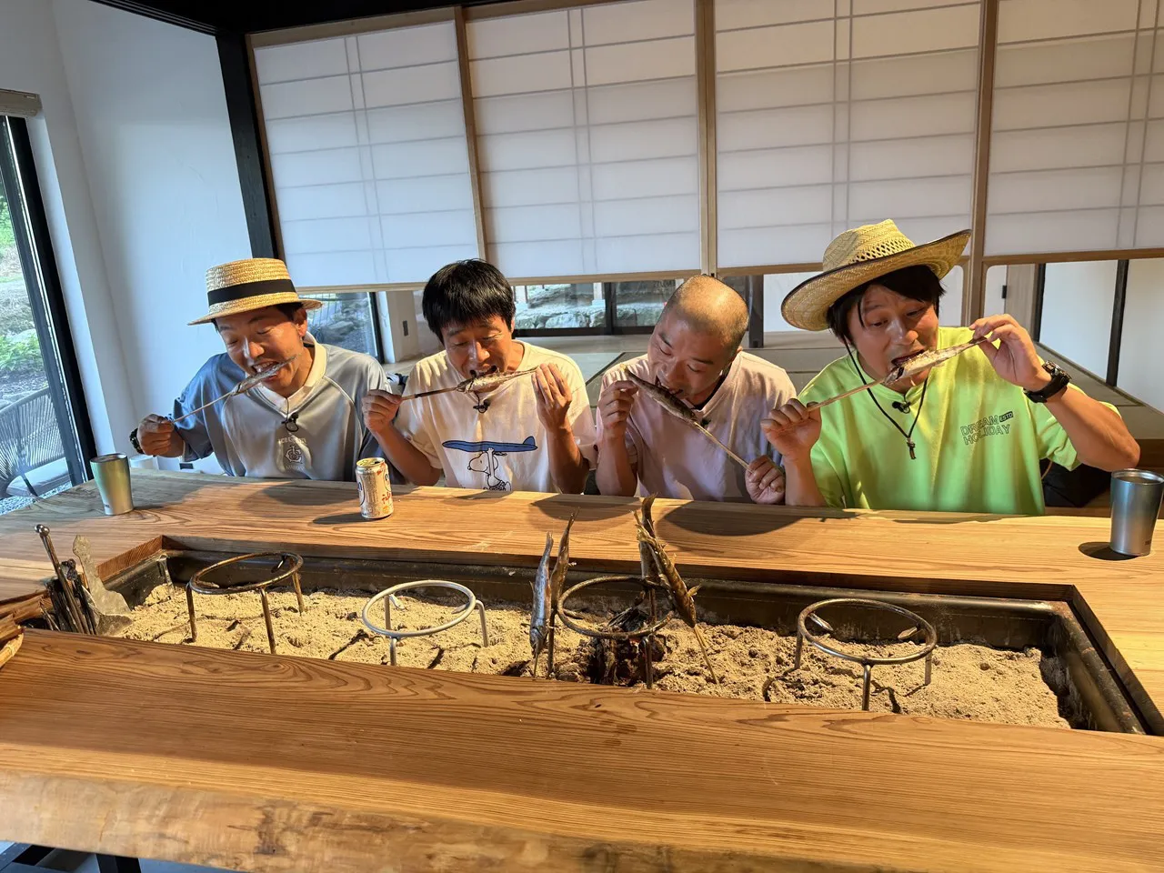 【写真】絶品、アマゴの炭火塩焼きに舌鼓