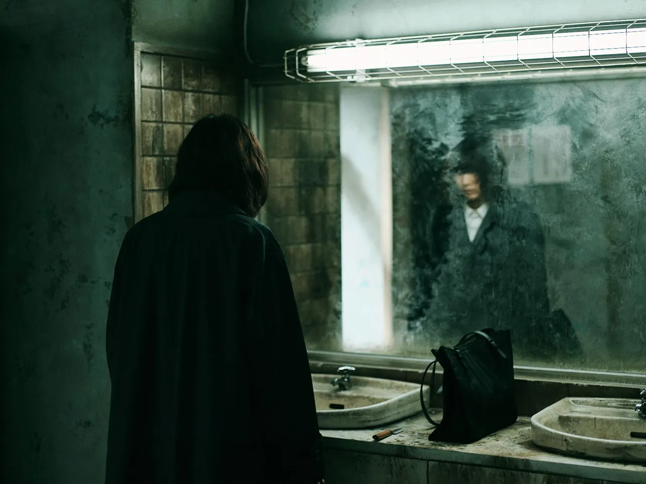 【写真】ダークな雰囲気が漂う「MISS KING / ミス・キング」