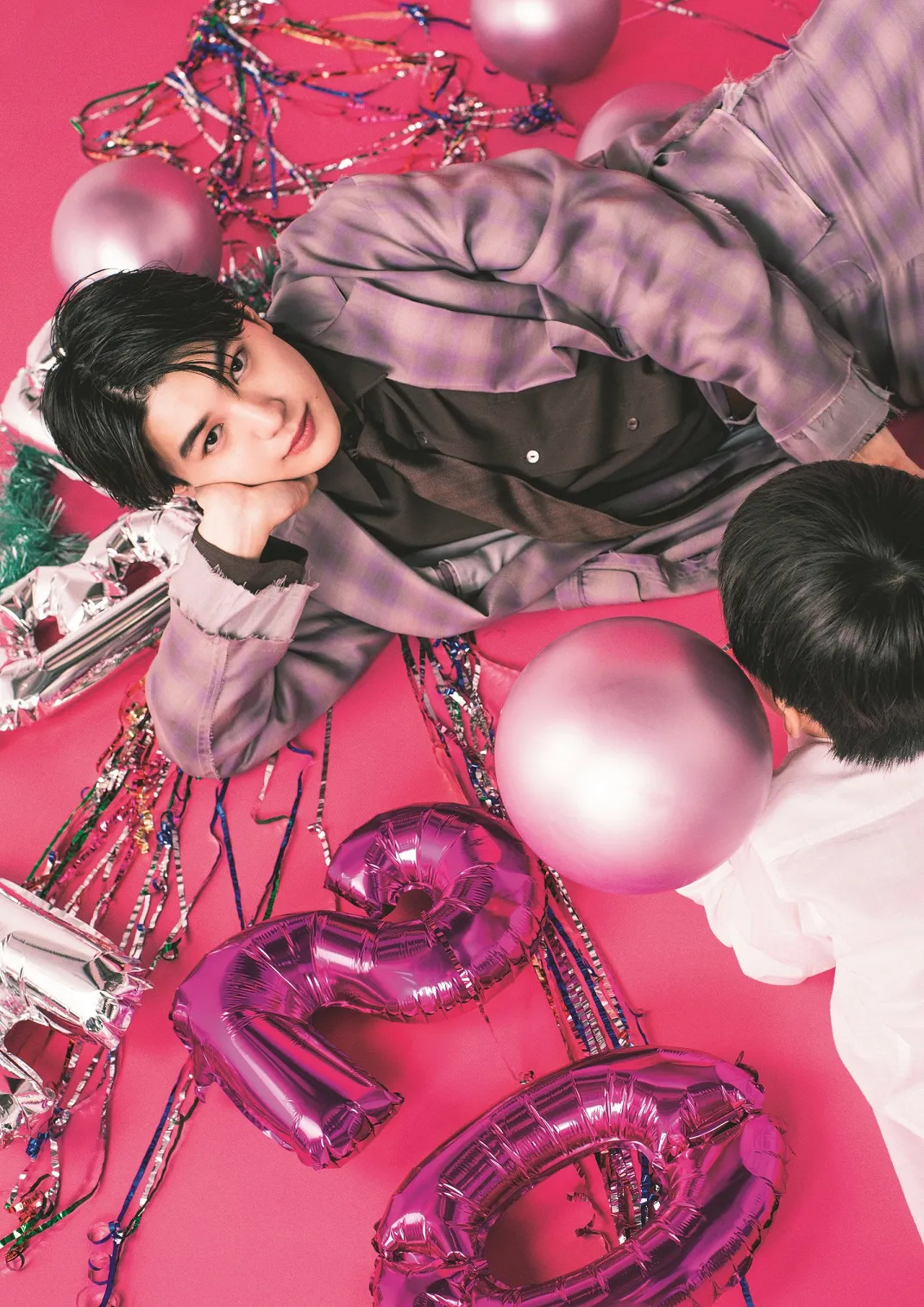 荒木飛羽 写真集『20』　ワニブックス刊