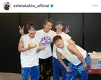 EXILE TAKAHIRO＆登坂広臣、“雨宮兄弟”の食事会報告ショットでバックハグ「カップルですか？」と反響