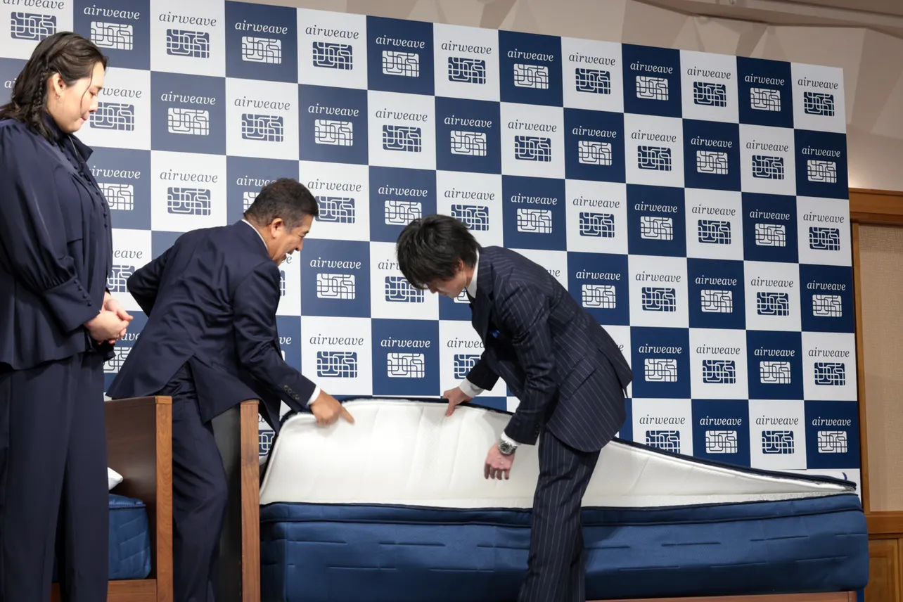 エアウィーヴ「New airweave新商品・新CM」記者発表会より