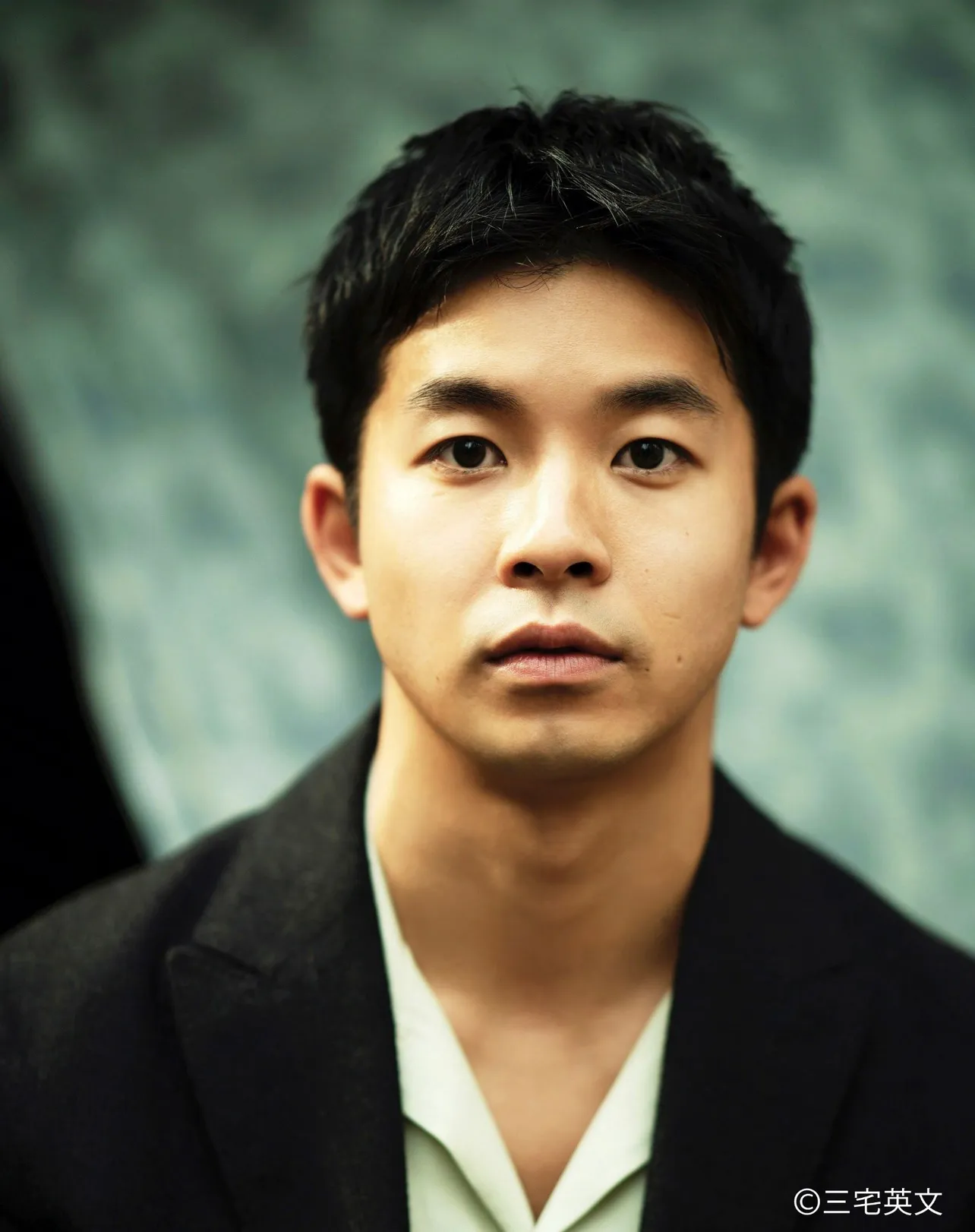 語りを務める仲野太賀