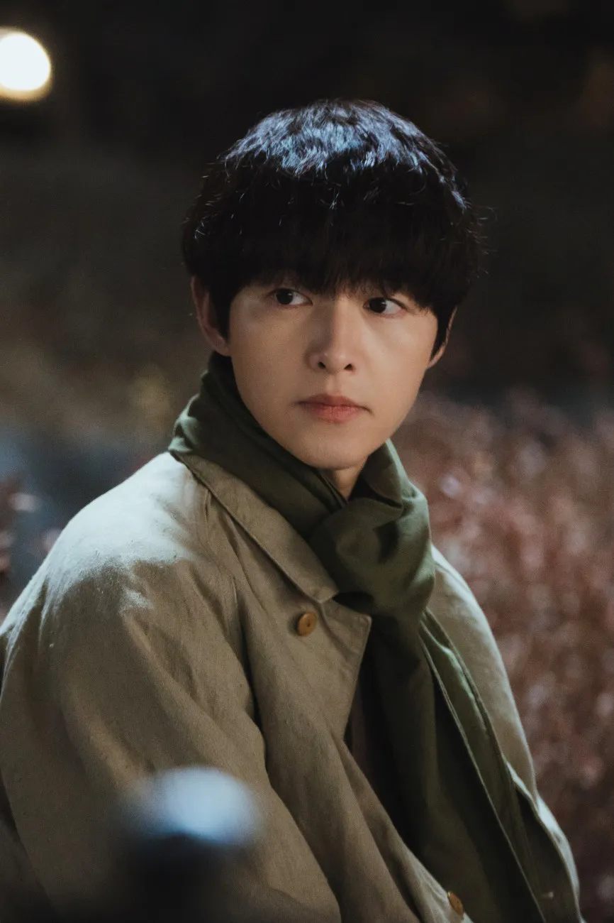 【写真】せつない眼差しのヘ(ソン・ジュンギ)