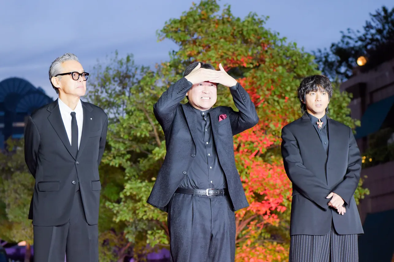 映画「爆弾」レッドカーペットイベントより