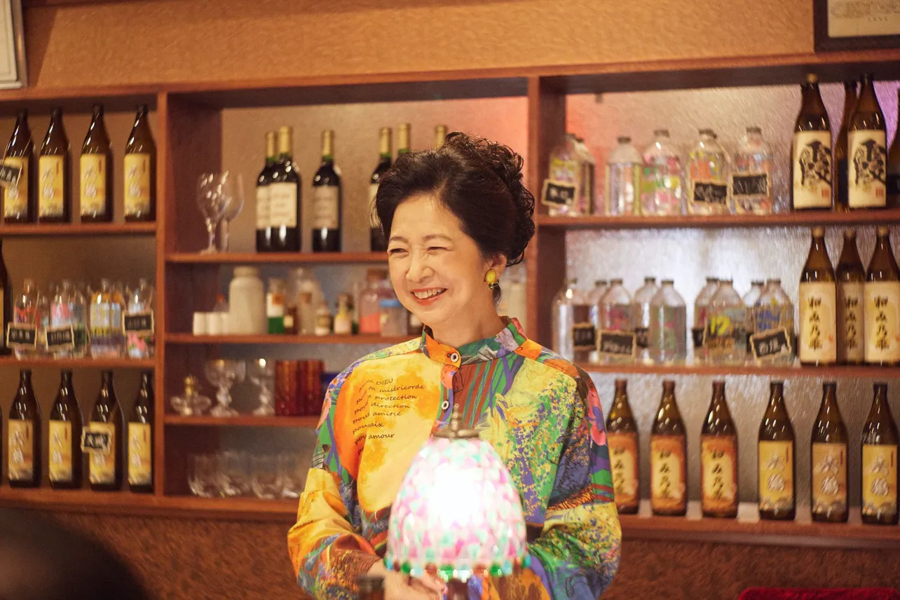 「介護スナックベルサイユ」より