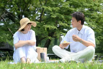 自分迷子な夏帆“鮎美”は、亭主関白な彼氏・竹内涼真“勝男”のプロポーズを断り…　破局で始まる恋物語が開幕＜じゃあつく＞