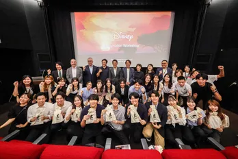 慶大生がディズニー・ジャパン経営陣を前に英語でプレゼン 実践型ワークショップ開催