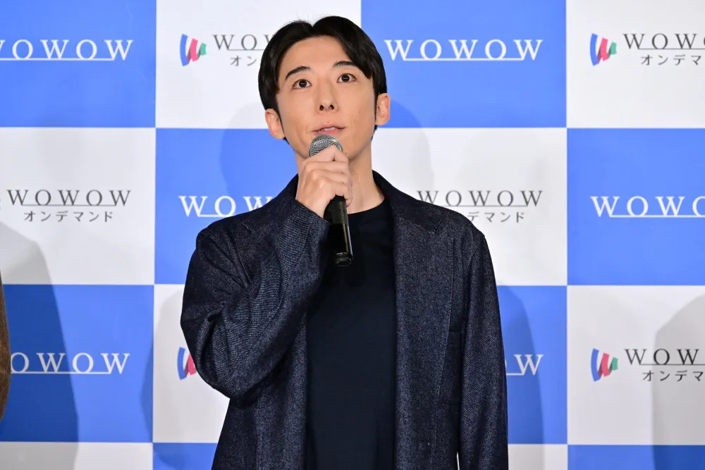 高橋一生が「1972 渚の螢火」完成報告会に登壇