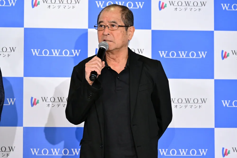 平山秀幸監督が「1972 渚の螢火」完成報告会に登壇
