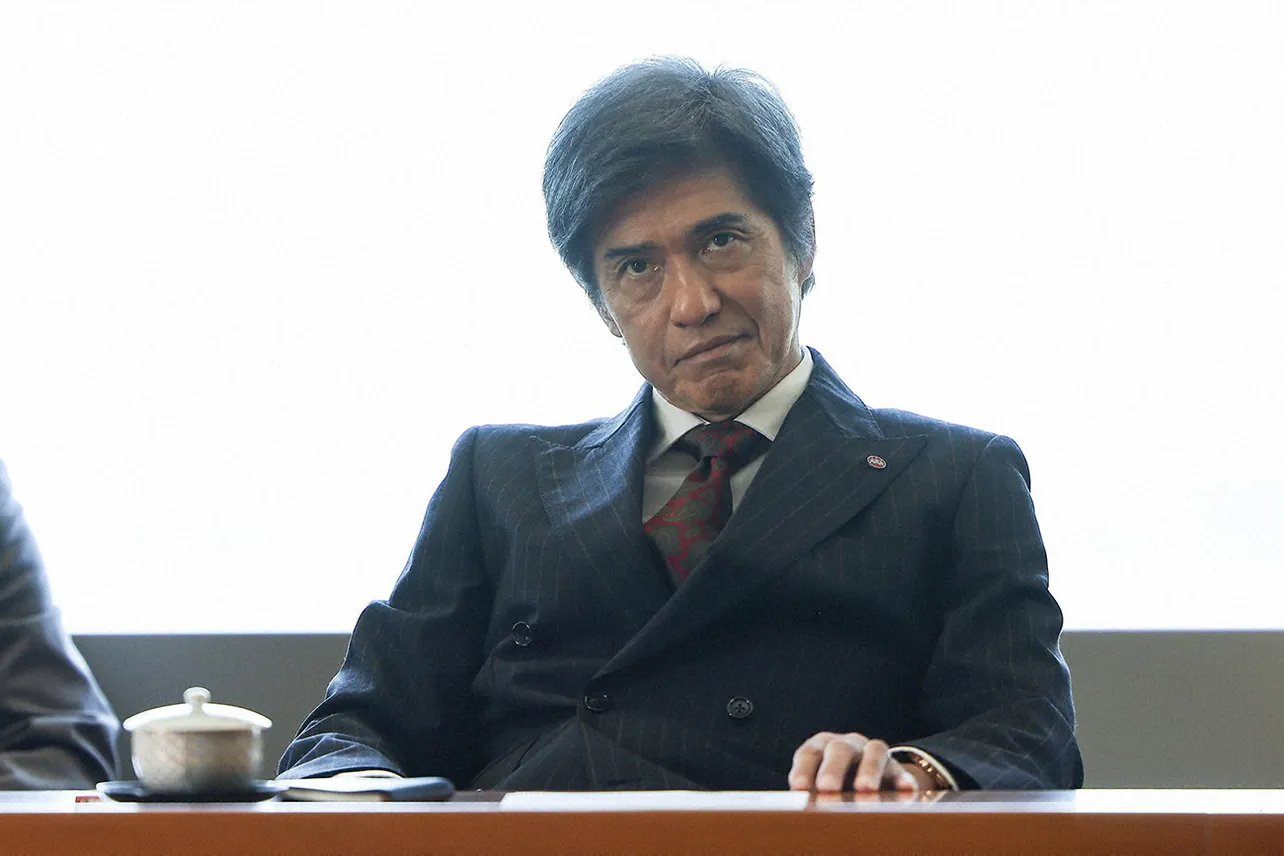 「ザ・ロイヤルファミリー」第1話より