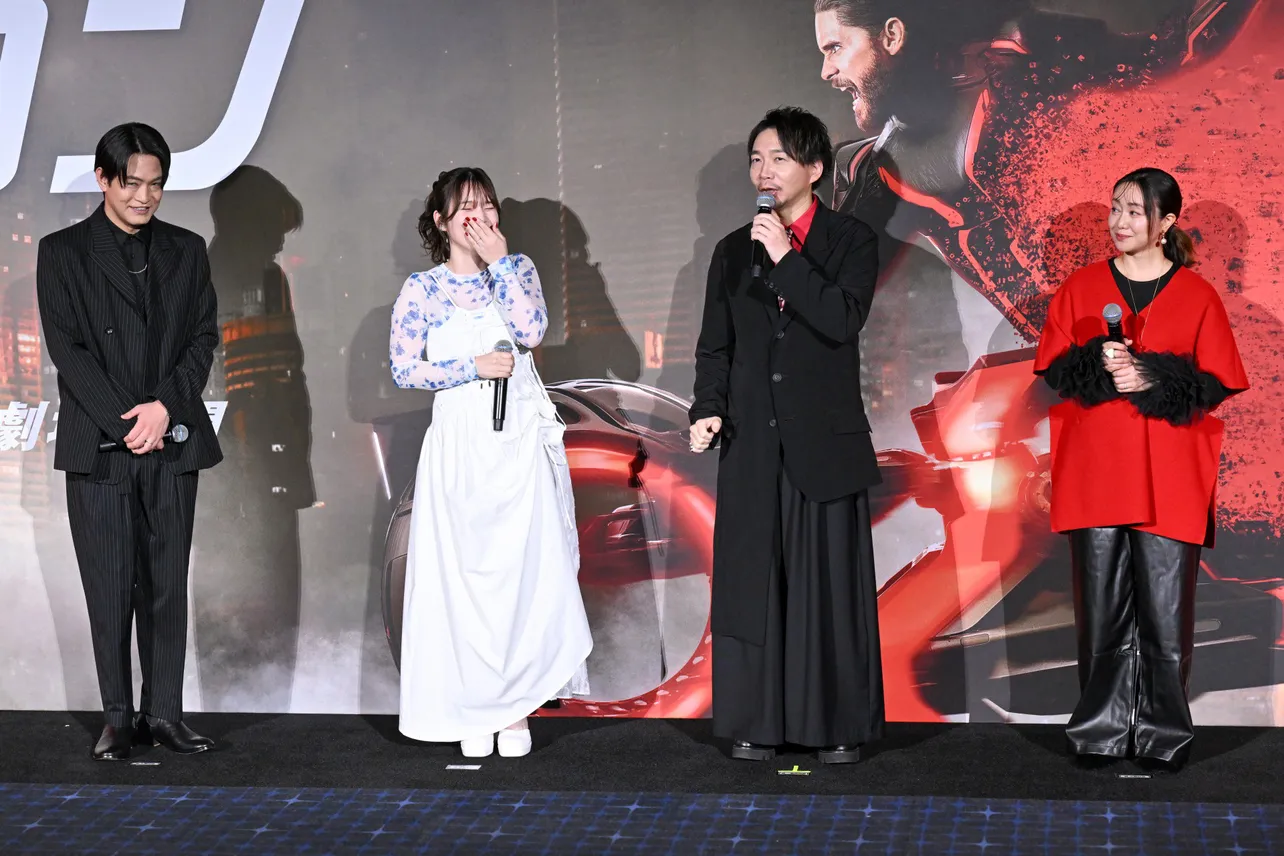 石川界人、内田真礼