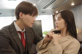 鈴木愛理“愛衣”が八木勇征“旬”と急接近  「ちっか！」「かわいい」と視聴者興奮＜推しが上司になりまして フルスロットル＞