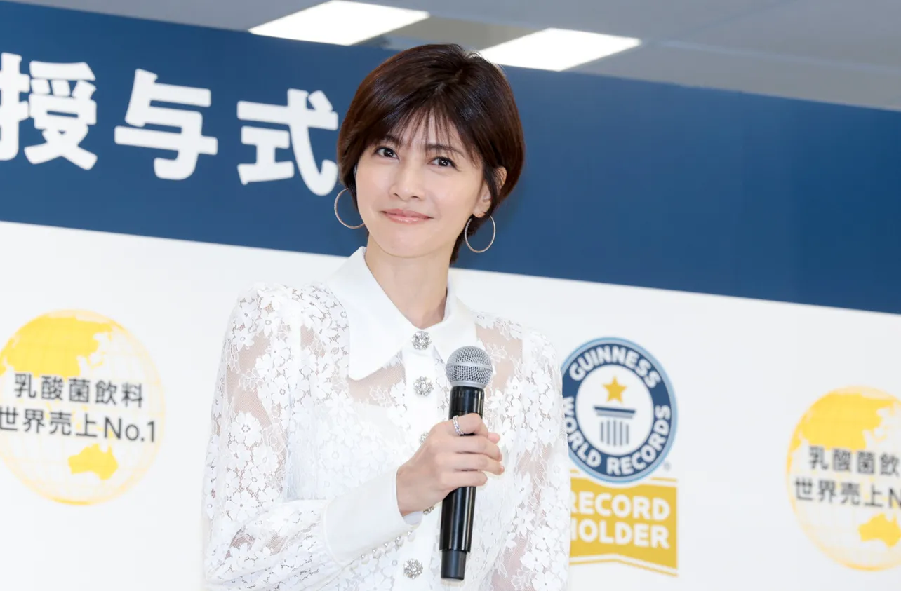 「ヤクルト ギネス世界記録認定授与式」より