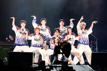 WEST.が音楽フェスを初主催　ウルフルズ、横山裕ら計10組とのセッション“WESSION”で約6万人が熱狂