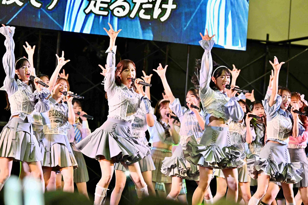 前田敦子やレジェンドOGメンバーも数々登場、AKB48「東京握手会」イベント開催