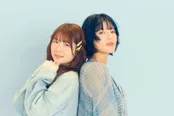 【写真】普段から仲良し、恋人役の小野花梨＆石井杏奈