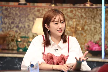 菊地亜美、父が突然“芸能界デビュー”していたことを明かす　中尾明慶と父がCM共演も＜酒のツマミになる話＞