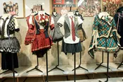 「AKB48大衣装展 -時代を彩った装跡-」メディア内覧会より