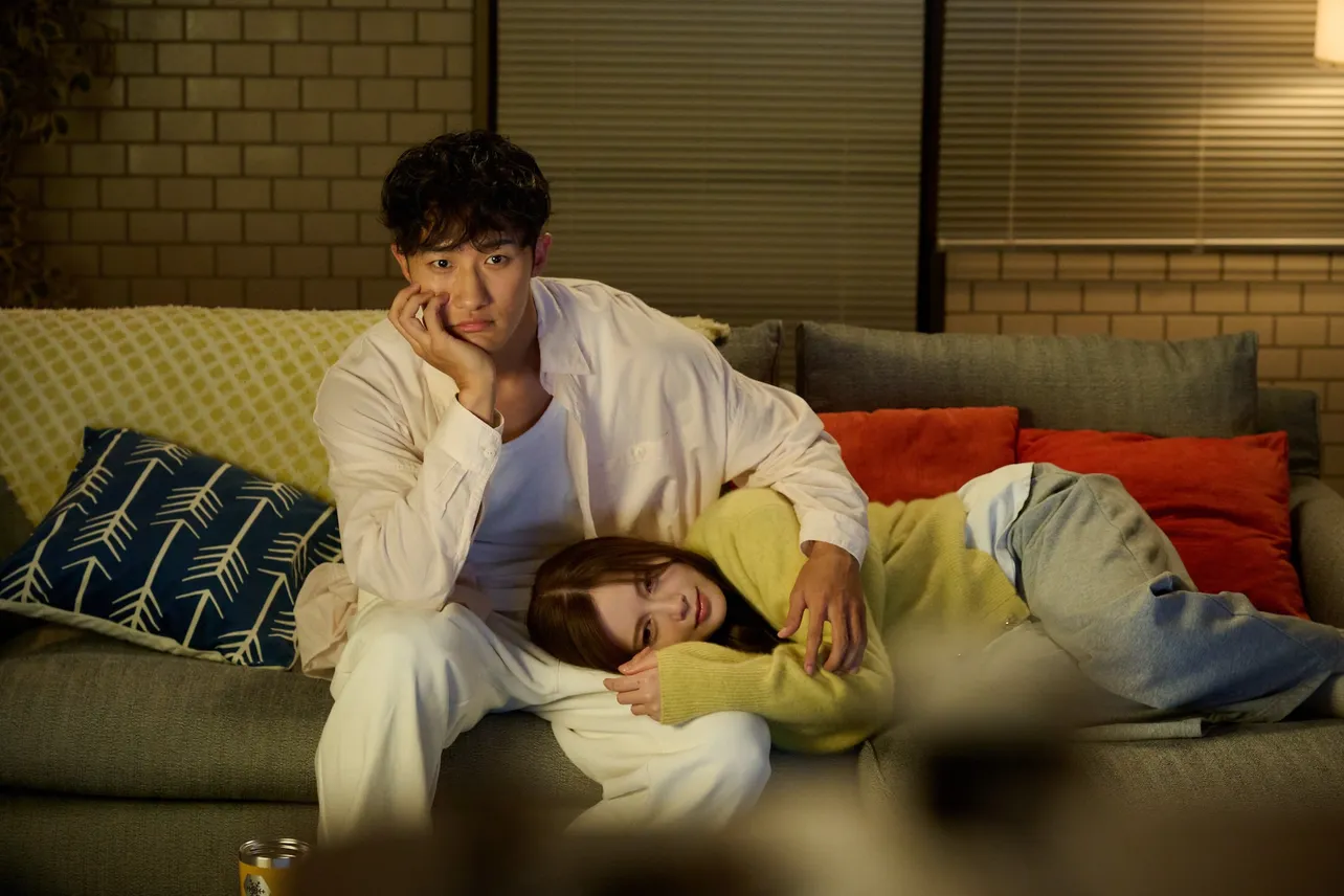 【写真】岩本照“辰之助”、白石麻衣“里夏”の留学に動揺する