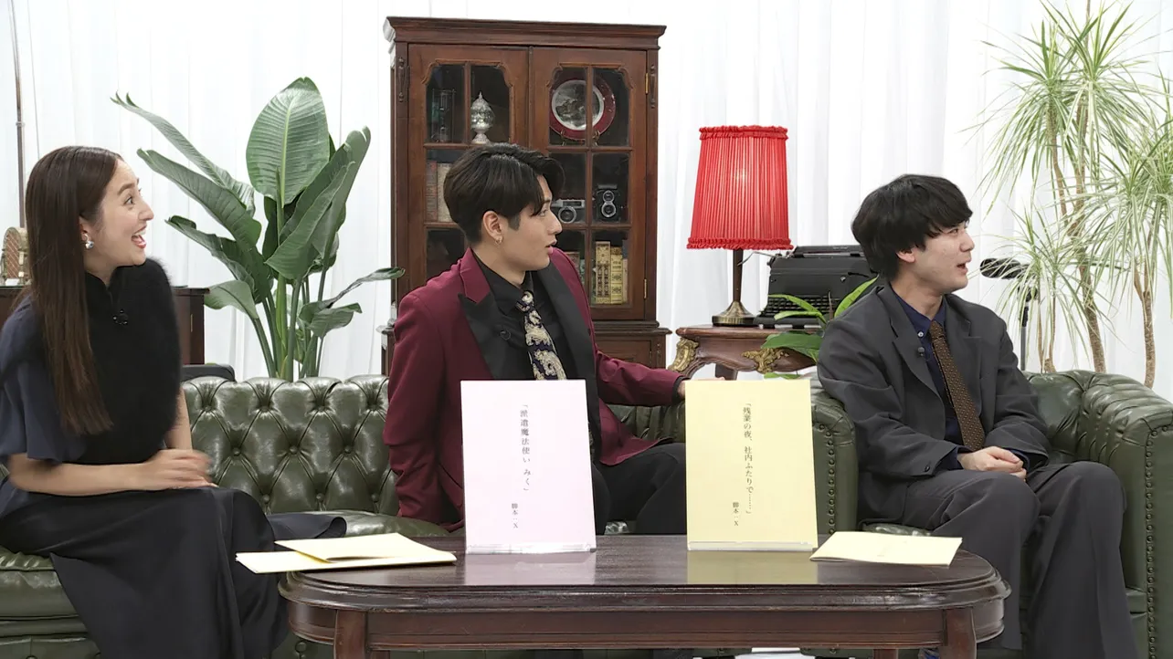 【写真】驚いた表情を見せる堀田茜、猪狩蒼弥、蓮見翔