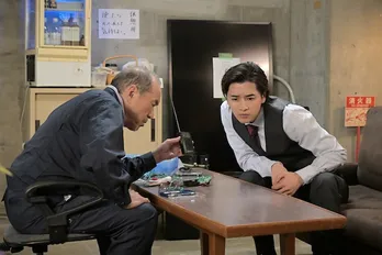 飯島寛騎“新”が久住小春“真凛”に積極的にアプローチ 「グイグイくるよね」「メロメロだね〜」の声<御社の乱れ正します!2>