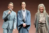舞台「『新 画狂人北斎』－2025－」囲み取材に登壇した(左から)演出・宮本亞門氏、寺西拓人、西岡徳馬