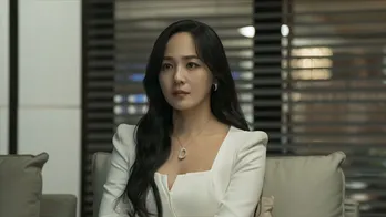 ユジンとイ・ミニョンの絶叫が響き渡る…“政治版「夫婦の世界」”息をのむ女性たちの戦いの緊張感<ファーストレディ>