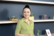 国生さゆり「調味料の量はレシピ通りがいいんだな」と苦笑　“普通の食材”から広がっていくプロのアイデアに感嘆＜リモートシェフ＞