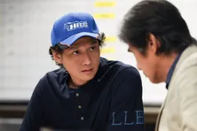 調教師・安藤政信“広中”が戦略を立てたレースに手に汗握る…第2話も熱い展開で視聴者涙<ザ・ロイヤルファミリー>