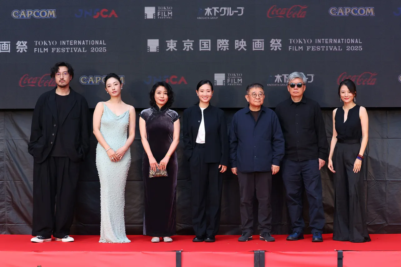 「第38回東京国際映画祭」レッドカーペットより