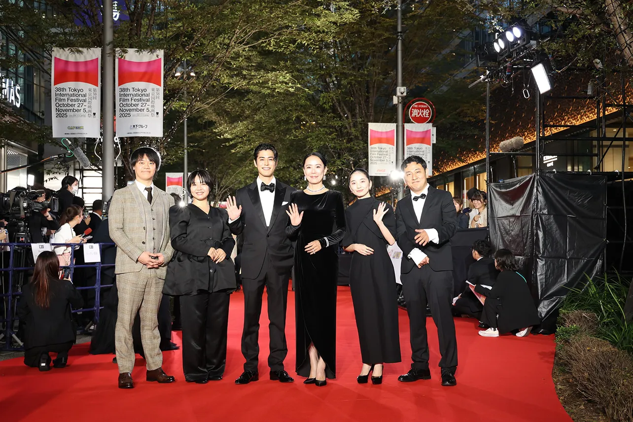 「第38回東京国際映画祭」レッドカーペットより