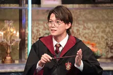 松丸亮吾、30歳の等身大の悩みを告白「ハイブランドに疎くて、何を買えばいいのか分からない」<酒のツマミになる話>