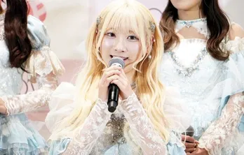 齋藤樹愛羅、ティアラが輝くプリンセスのようなオフショットに「天使が舞い降りた」の声