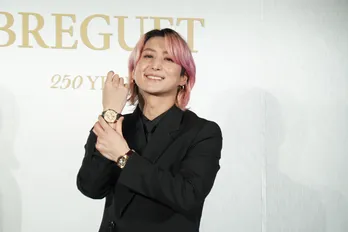 Snow Man佐久間大介、シックな装いで登壇しブレゲ愛をあふれさせる「僕も参加させていただきます」