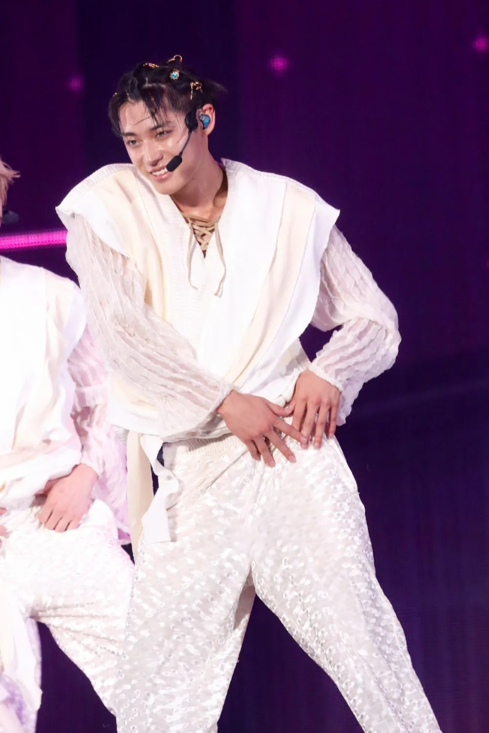 アロハ(「超特急 The Movie RE:VE」より)