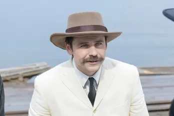 高石あかり“トキ”の夫・レフカダ・ヘブン役のトミー・バストウ「繊細さと冒険者なところが私自身との共通点」<ばけばけ>