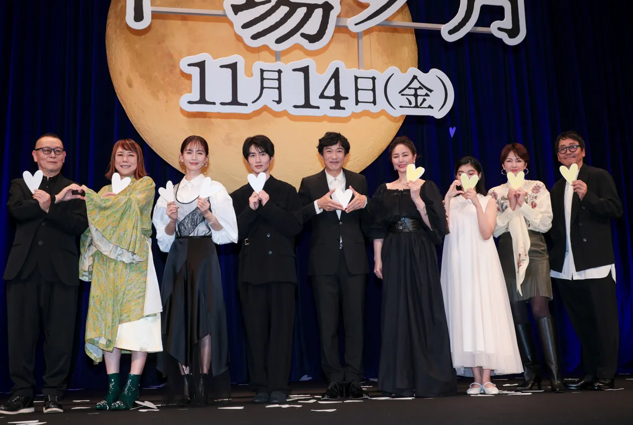 映画「平場の月」完成披露試写会より