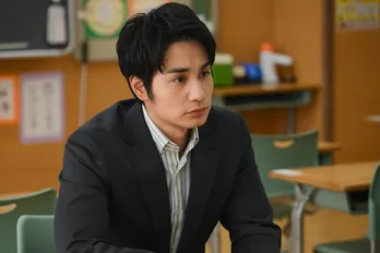 中村蒼、自身が演じる智也の見どころを告白「彼なりに問題に立ち向かっていく回がドラマ最初の山場に」＜フェイクマミー＞