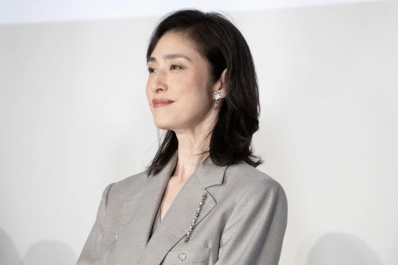 映画「てっぺんの向こうにあなたがいる」初日舞台あいさつより