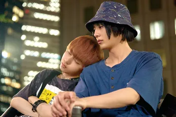 長野凌大“千明”、藤林泰也“江永”に天使の寝顔で肩ズンして胸ときめく「ずるいって」と視聴者興奮＜PUNKS△TRIANGLE＞