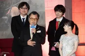 俳優陣の声を絶賛する吉田鋼太郎