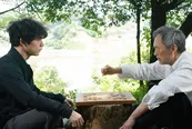 映画「盤上の向日葵」より