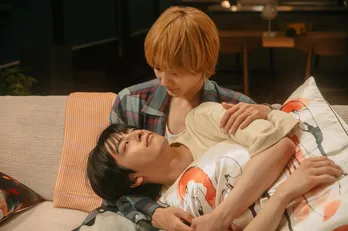 駒木根葵汰“羽山”、“寝込みキス”した新原泰佑“白崎”とのイチャイチャに爆萌え「御馳走様です！」の声＜２５時、赤坂で２＞