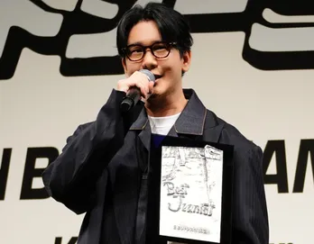 花江夏樹、『ベストジーニスト2025』特別貢献賞を受賞 推し・HANAとのショットに「豪華すぎる」「花繋がりで素敵」の声