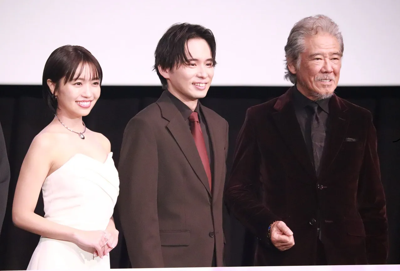 映画「天文館探偵物語」完成披露試写会より
