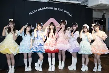 アソビシステムの新アイドルグループ「log you」デビュー、久保怜音が「ワールドツアーをやりたいな」と“目標”を掲げる