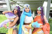「ドラゴンクエストIV 導かれし者たち」マーニャ／りょうさん(写真左)、「ドラゴンクエストIII そして伝説へ…」賢者／友瀬翔さん(同中央)、ミネア／あおいさん