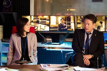 田中哲司“梶山管理官”の一言にファン反応「突然のキュン…！」天海祐希“有希子”との微妙な関係に注目集まる＜緊急取調室＞