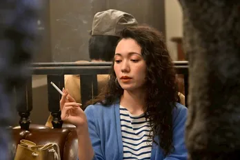 二階堂ふみ“リカ”、浜辺美波“樹里”への当たりが強い謎と元カレとの色っぽいキスにドキッ＜もしがく＞