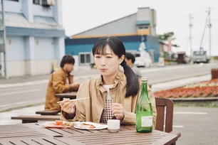 武田梨奈“ワカコ”が北海道・増毛町へ　初めて飲んだ酒に視聴者から「意外」の声＜ワカコ酒 Season9＞